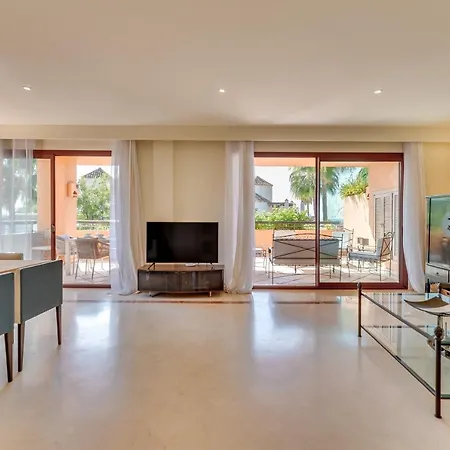 Apartment Vacation Marbella: Beachfront Luxury Duplex Penthouse Marbella
